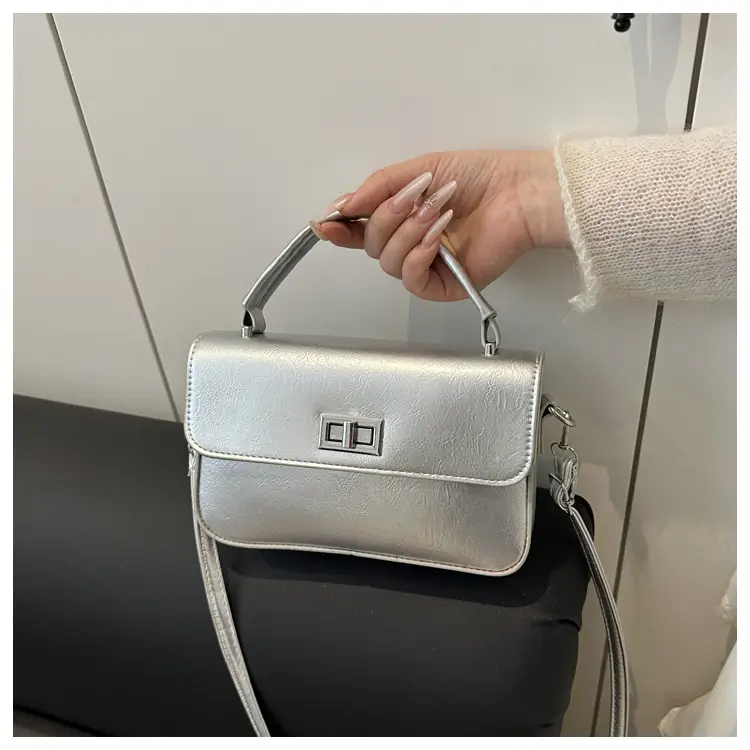 Black Square Handbag for Women 2025 — feature 12
