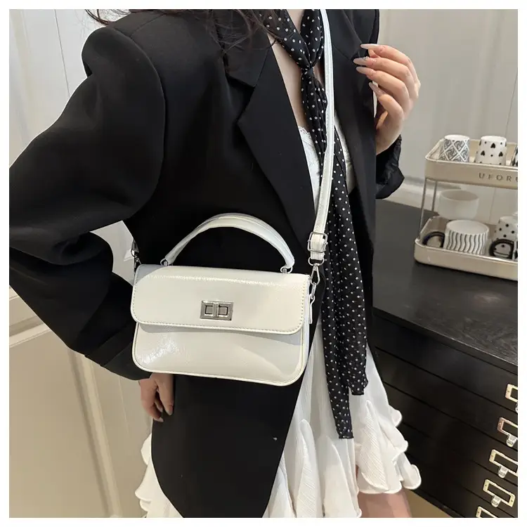 Black Square Handbag for Women 2025 — feature 21