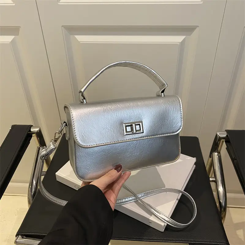 Black Square Handbag for Women 2025 - Image 4