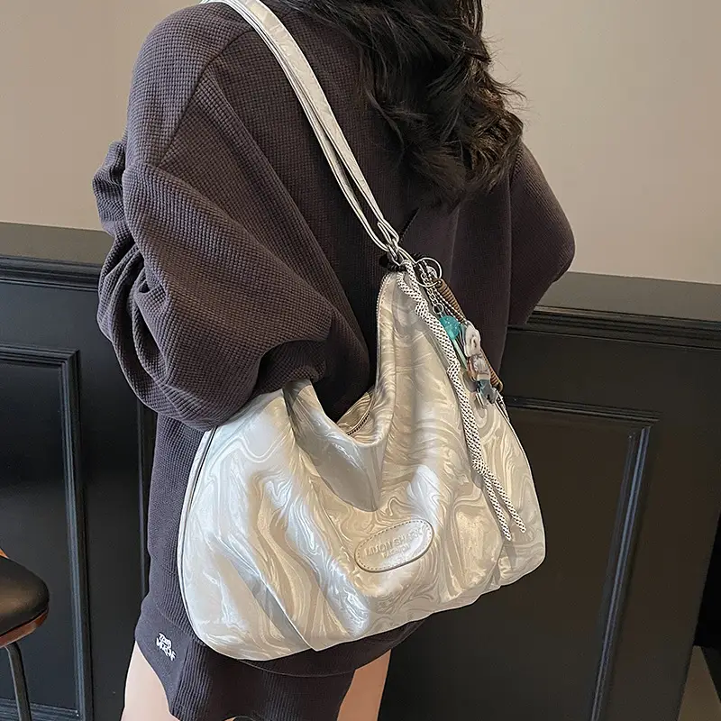Women's Large Capacity Korean Style Shoulder Bag 2026 - Image 12