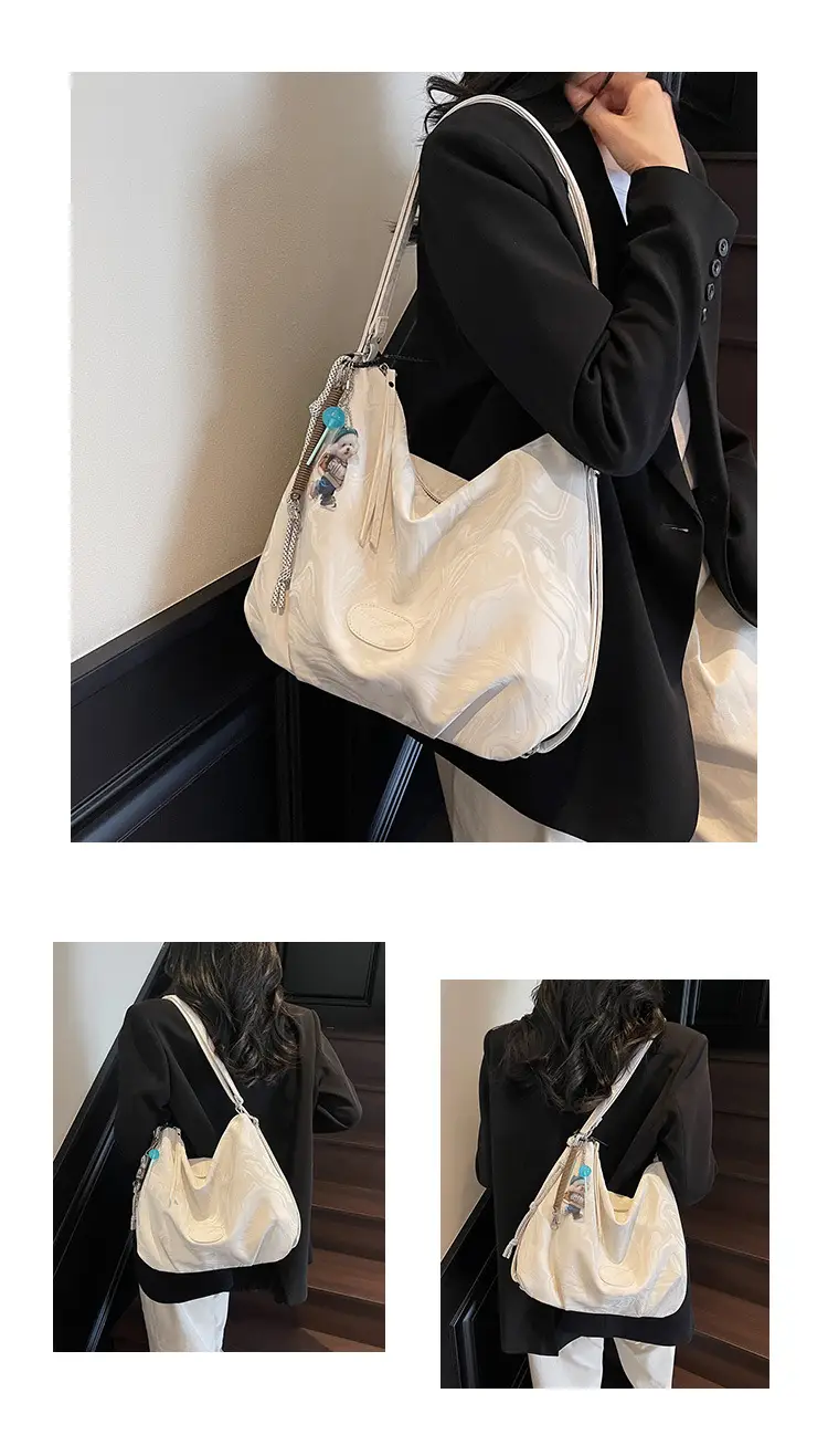 Women's Large Capacity Korean Style Shoulder Bag 2026 — feature 10