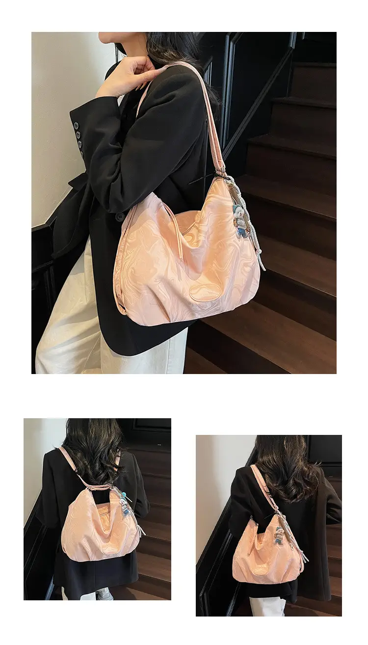 Women's Large Capacity Korean Style Shoulder Bag 2026 — feature 9