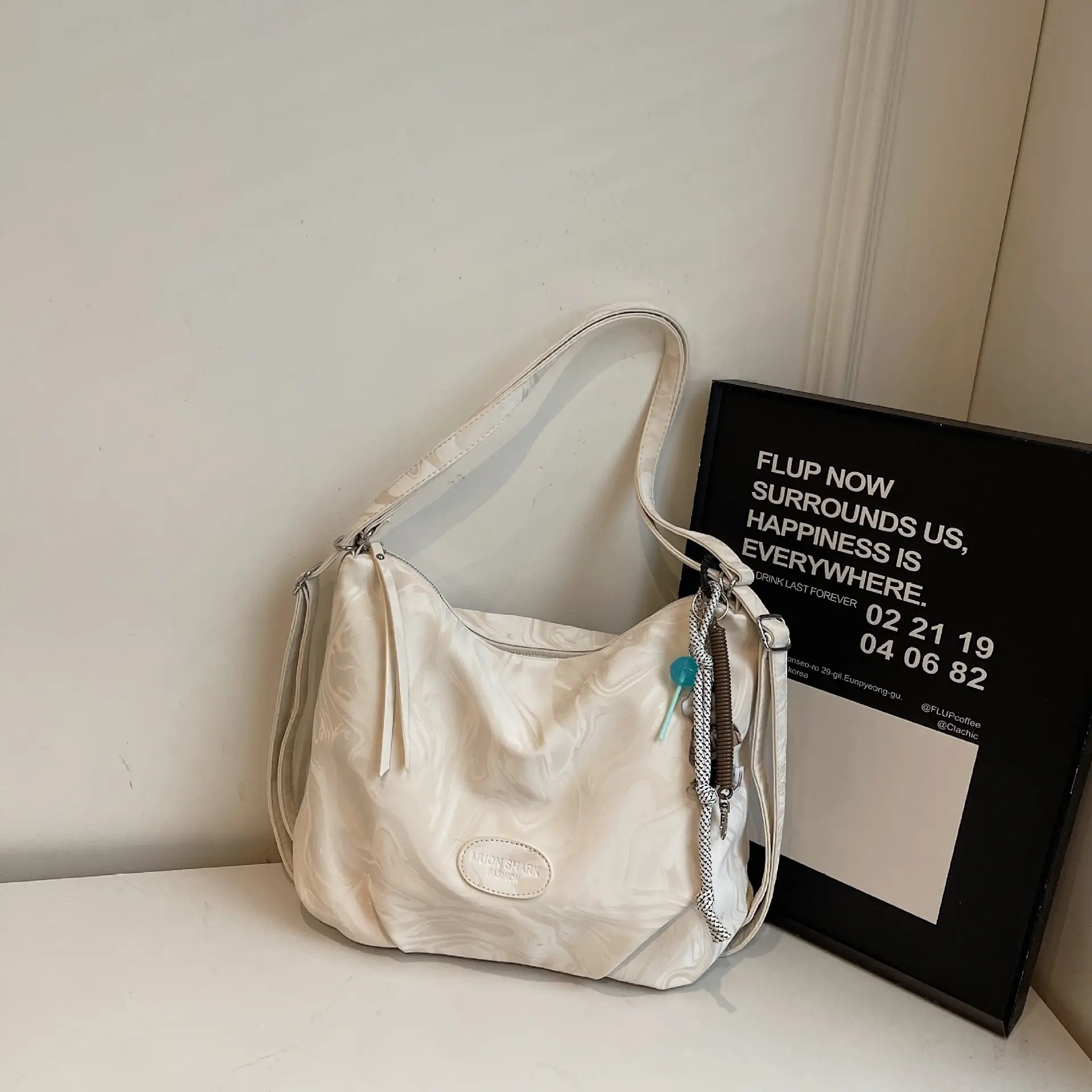 Women's Large Capacity Korean Style Shoulder Bag 2026 - Image 2