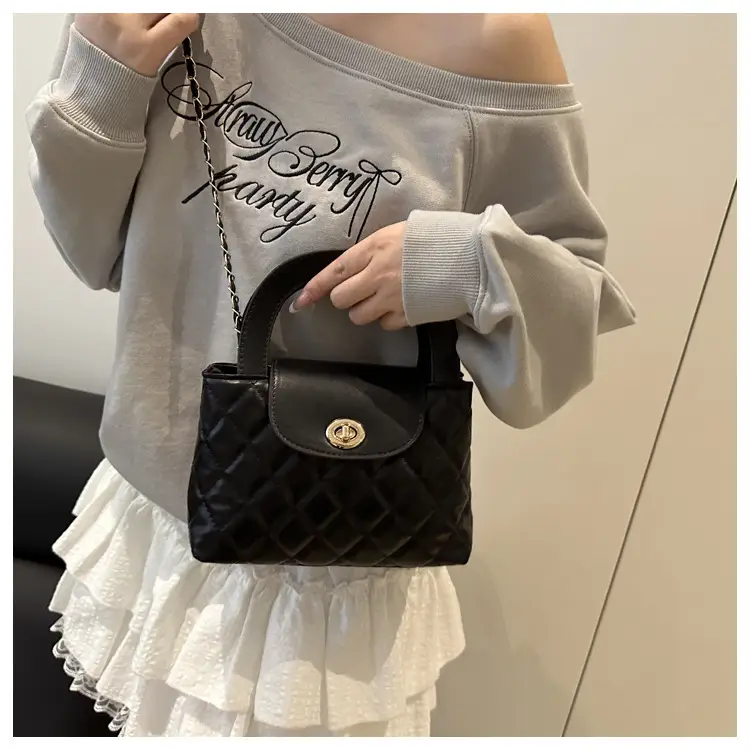 Korean Style Quilted Black & White Women's Bags — feature 14