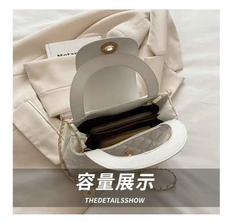 Korean Style Quilted Black & White Women's Bags — feature 6