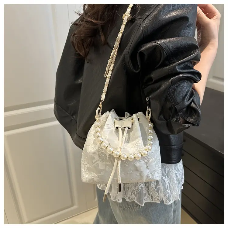 Blue Pearl Chain Shoulder Bag for Women — feature 15