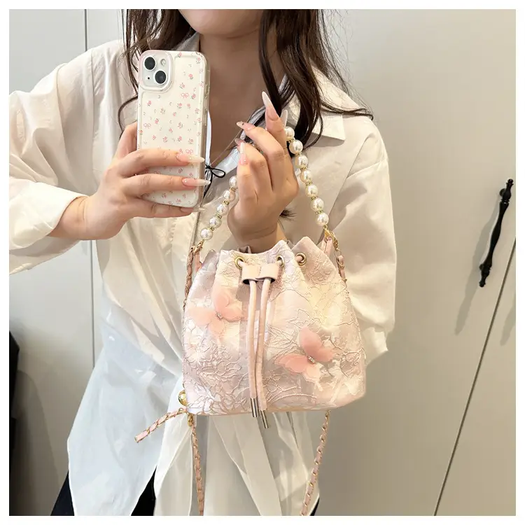 Blue Pearl Chain Shoulder Bag for Women — feature 21