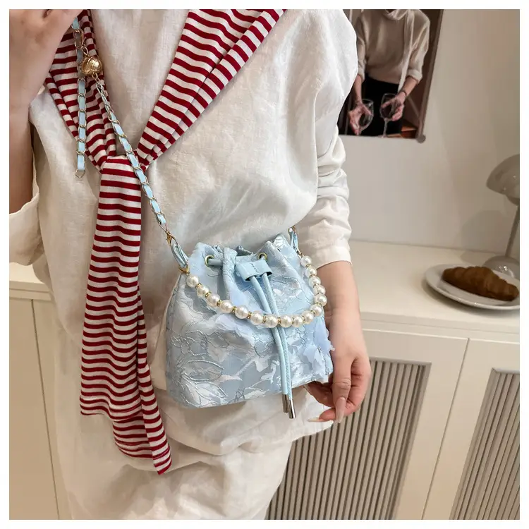 Blue Pearl Chain Shoulder Bag for Women — feature 32
