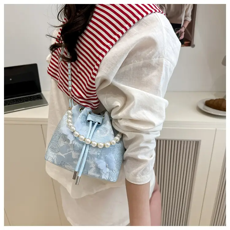 Blue Pearl Chain Shoulder Bag for Women — feature 35