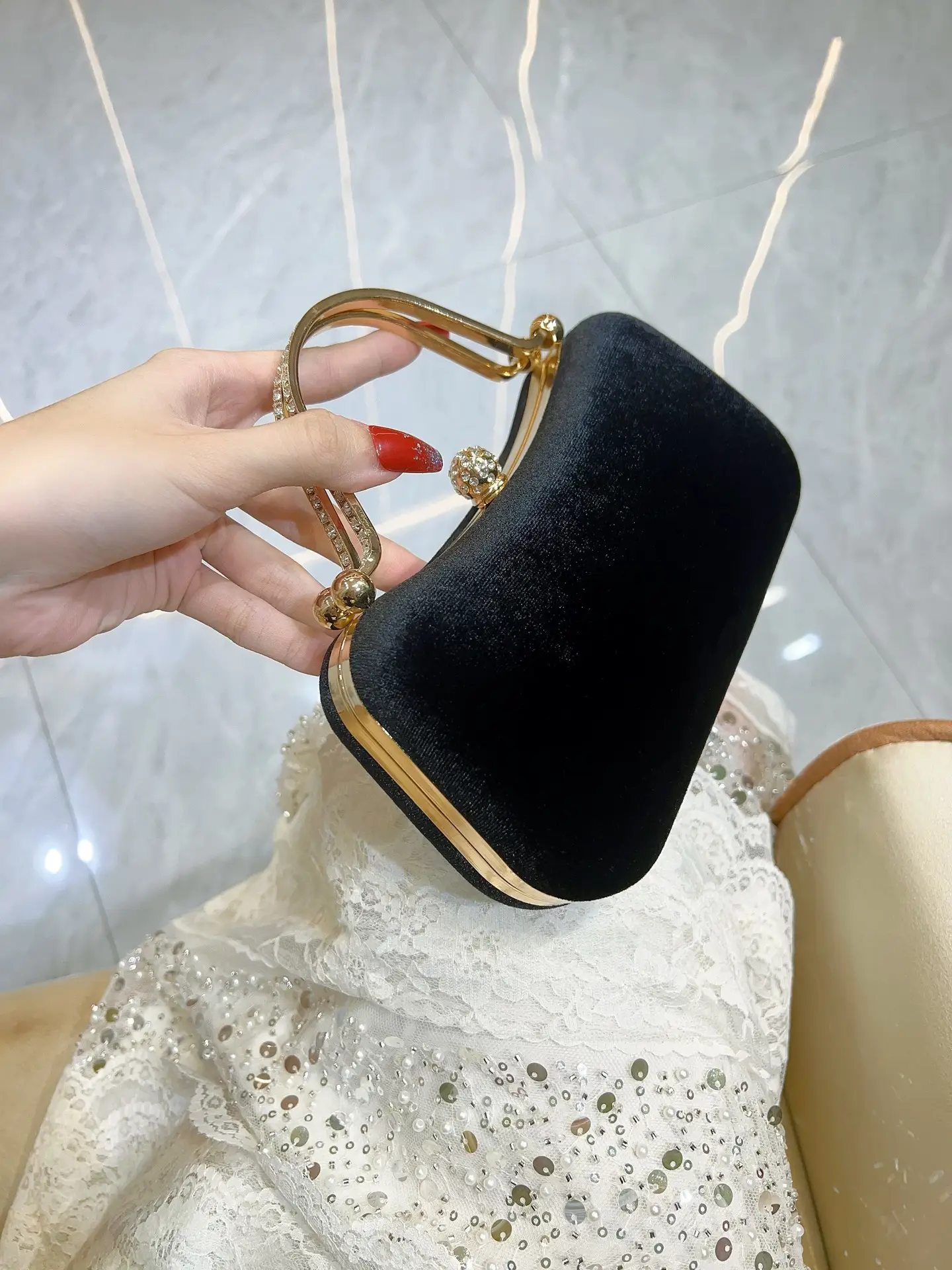 Black Velvet Rhinestone Clutch Bag for Women - Image 3