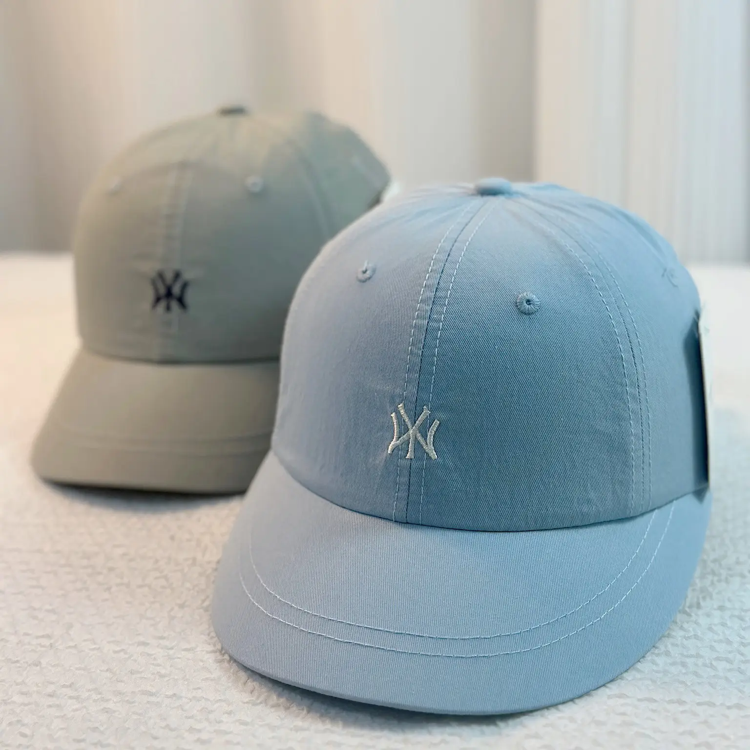 New Denim Ripped Baseball Cap Large Circumference White Black - Image 10