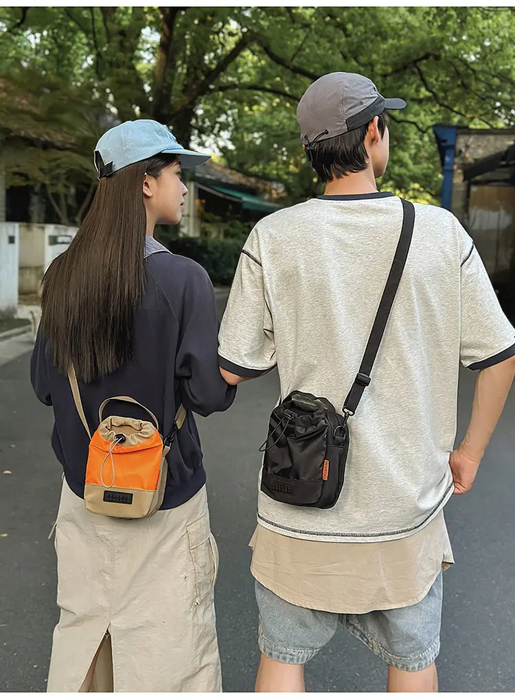 Unisex Color-block Drawstring Bag Water-repellent Double-layer Portable — feature 32