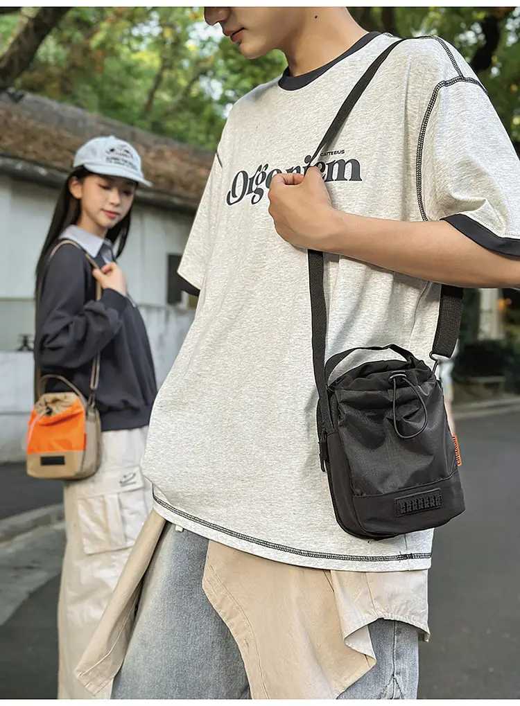 Unisex Color-block Drawstring Bag Water-repellent Double-layer Portable — feature 33
