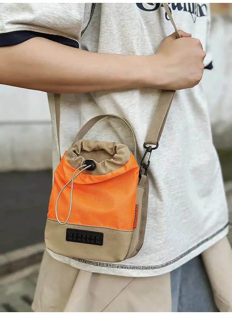 Unisex Color-block Drawstring Bag Water-repellent Double-layer Portable — feature 39