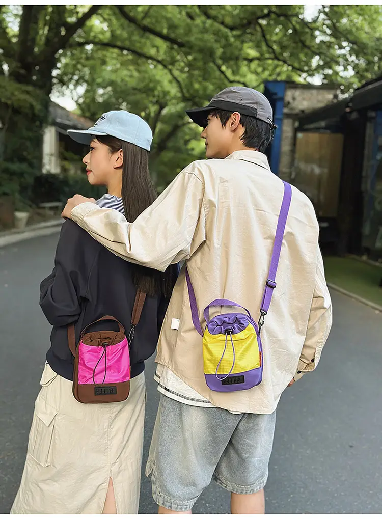 Unisex Color-block Drawstring Bag Water-repellent Double-layer Portable — feature 41