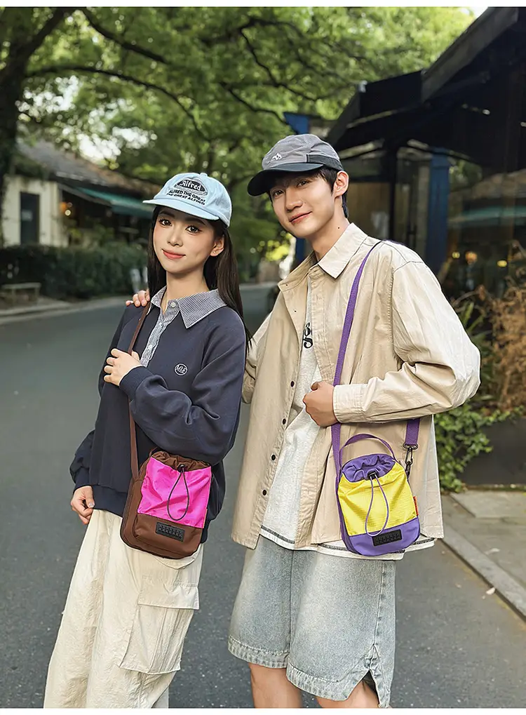 Unisex Color-block Drawstring Bag Water-repellent Double-layer Portable — feature 42