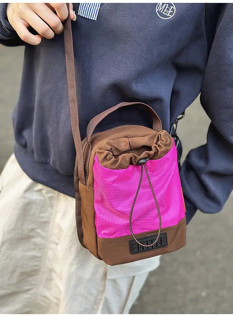 Unisex Color-block Drawstring Bag Water-repellent Double-layer Portable — feature 46