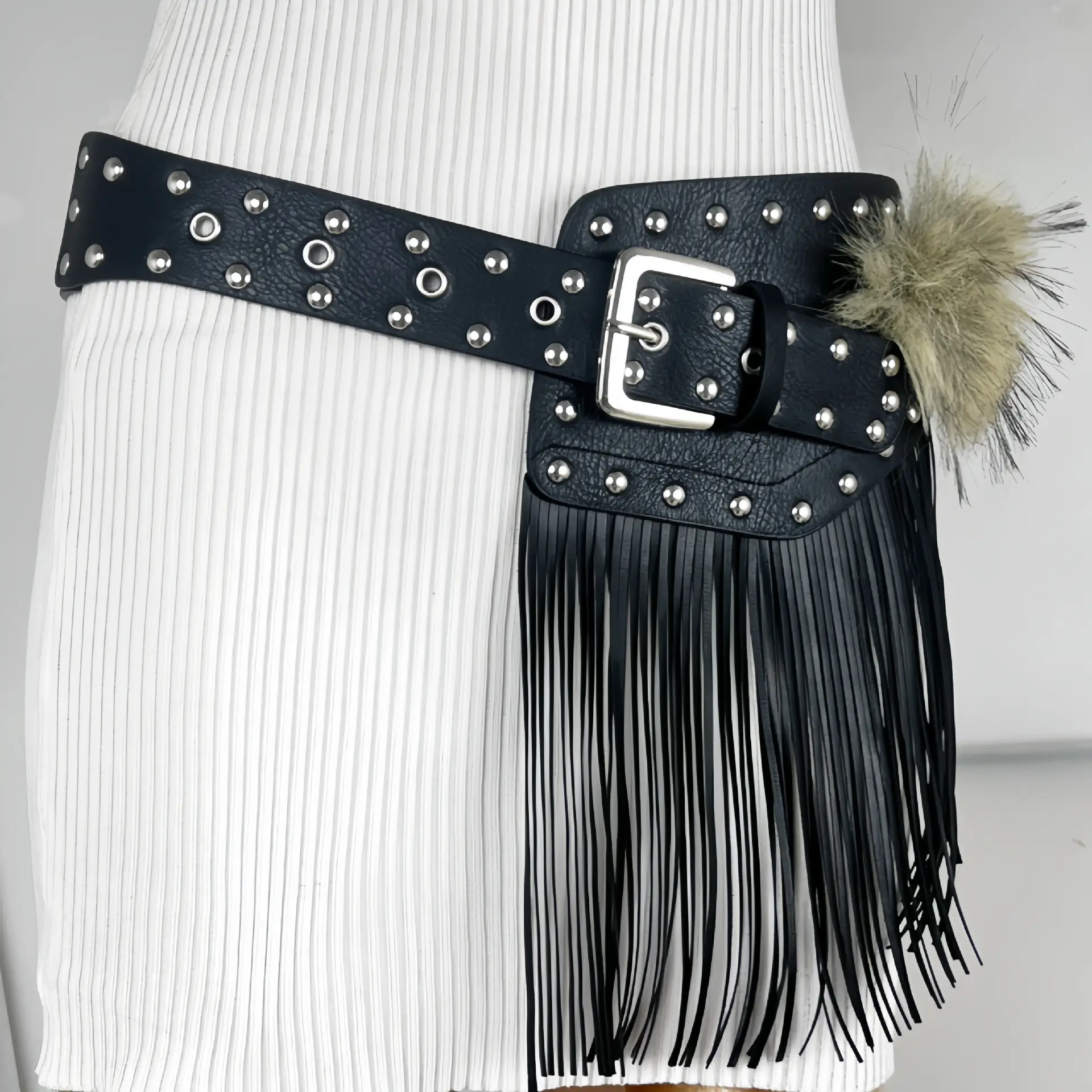 Black Rivet Belt for Women Trendy Punk Style Wide Belt - Image 4