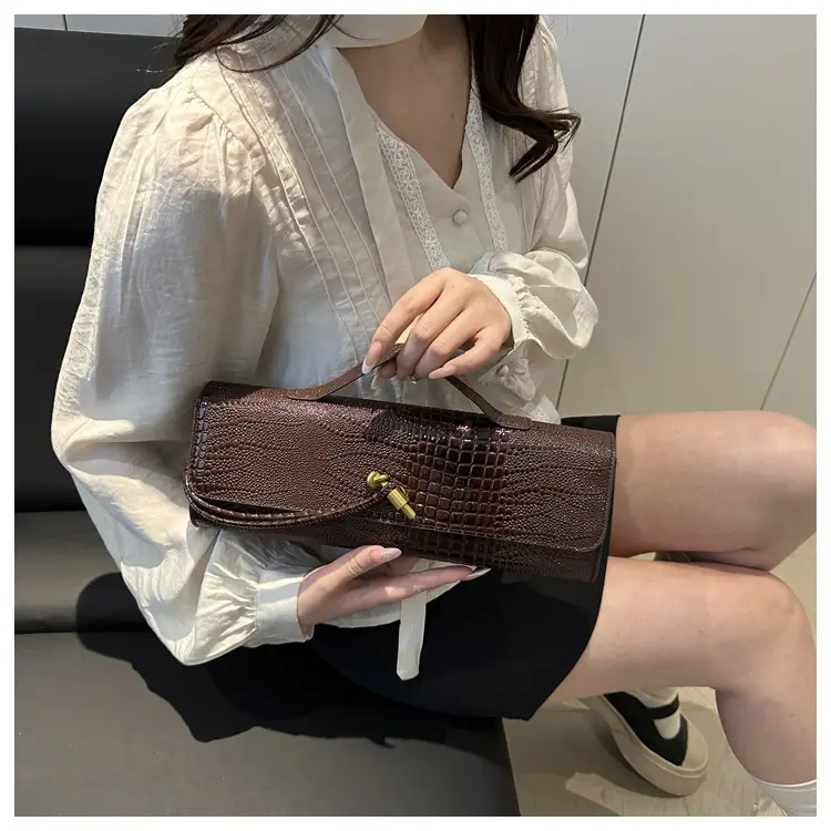 White Embossed Crossbody Bag for Women 2025 Summer — feature 11