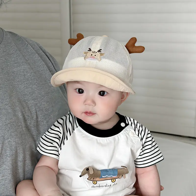 Baby Cap with Cow Print Travel Sun Hat — feature 5