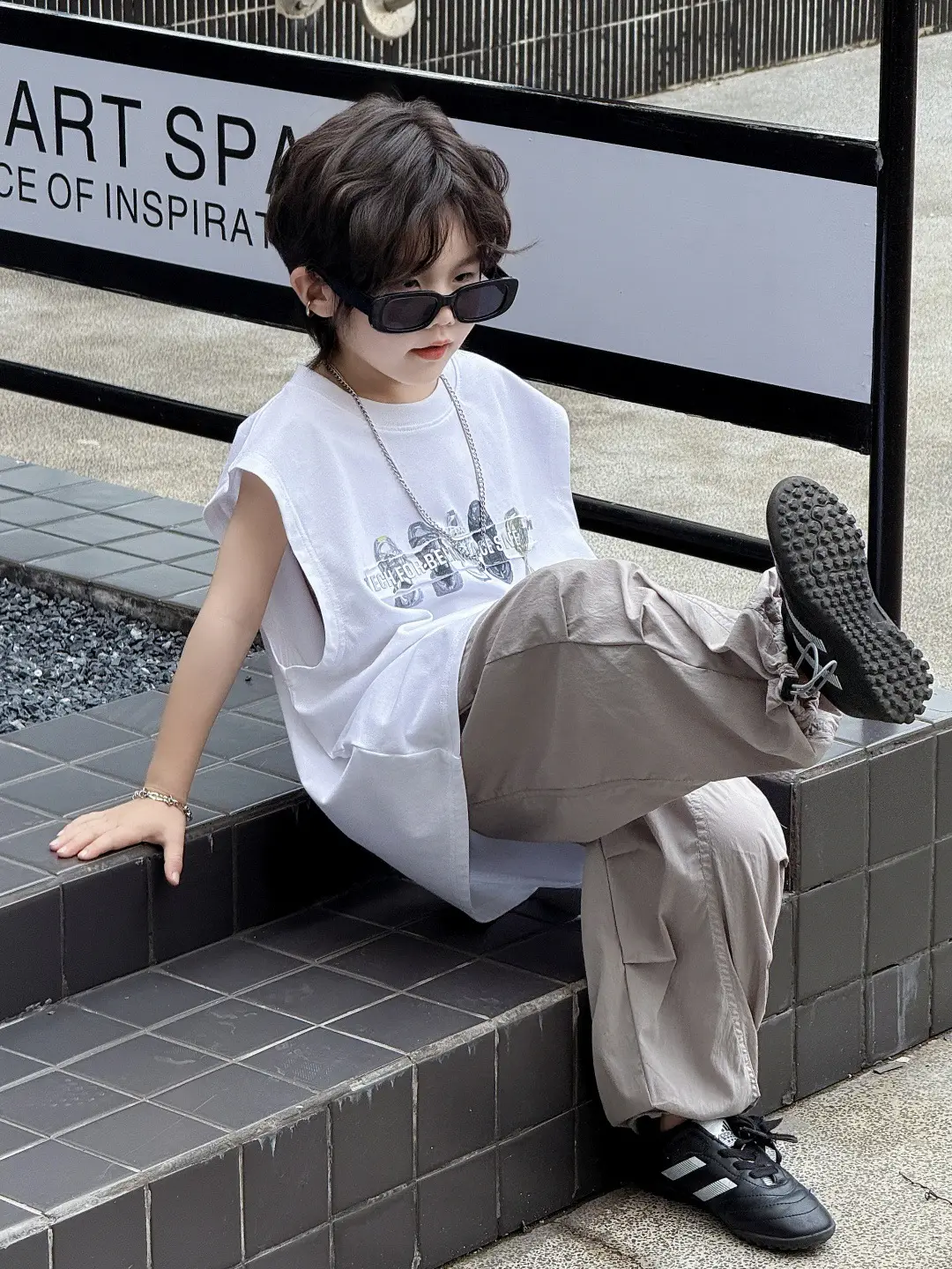 Boys Sleeveless T-Shirt White 2025 Summer Wear — feature 9