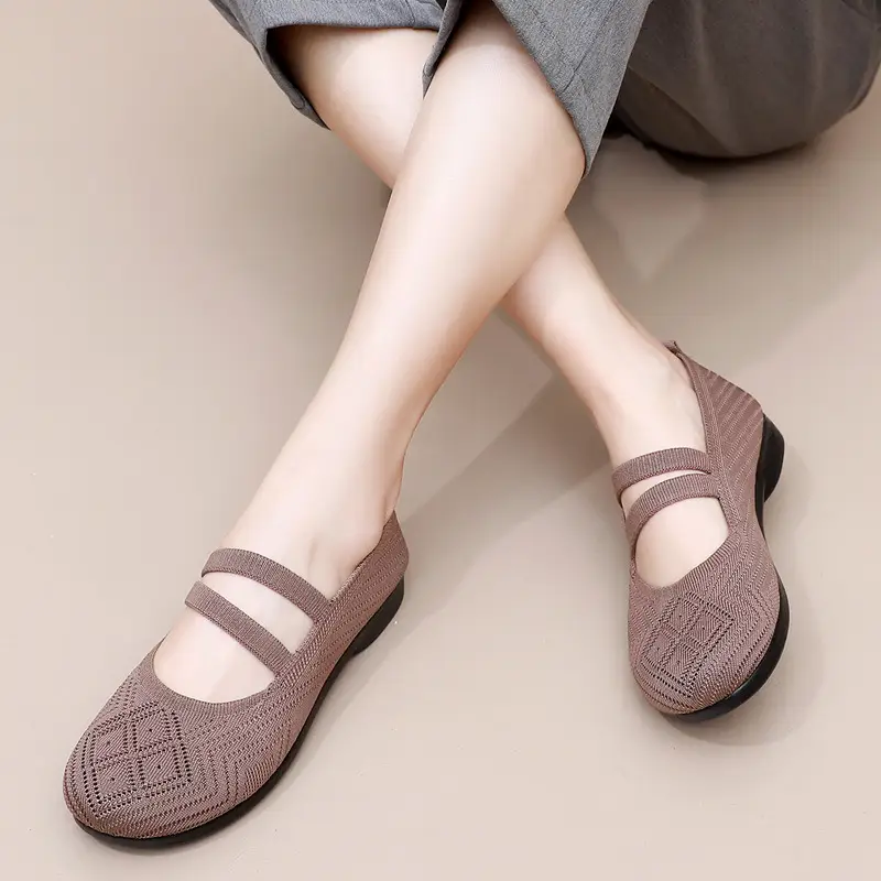 Summer Old Beijing Cloth Shoes Women's Mesh Shoes Breathable Flat Heeled Soft Sole Non-slip Hollow-out Middle-aged and Elderly Mother Shoes Comfortable Sandals - Image 5