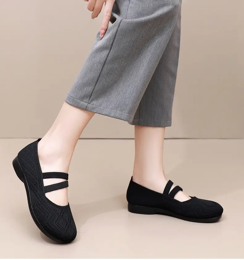 Summer Old Beijing Cloth Shoes Women's Mesh Shoes Breathable Flat Heeled Soft Sole Non-slip Hollow-out Middle-aged and Elderly Mother Shoes Comfortable Sandals — feature 18