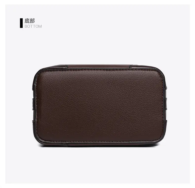 D-Logo Cross-Border Large Capacity Leather Bag — feature 17