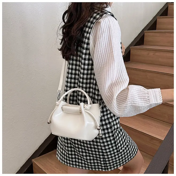 White Pleated Handbag with Crossbody Strap for Women — feature 17