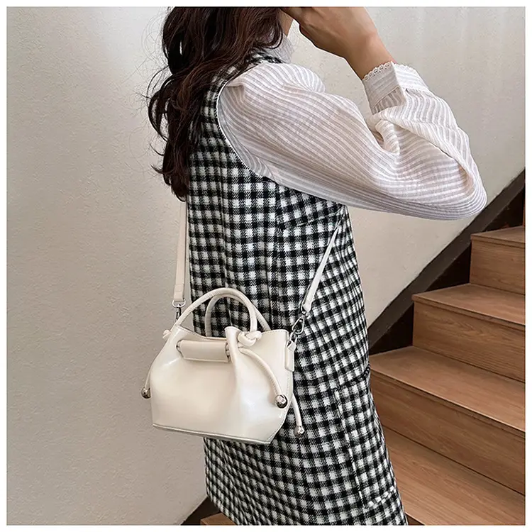 White Pleated Handbag with Crossbody Strap for Women — feature 18