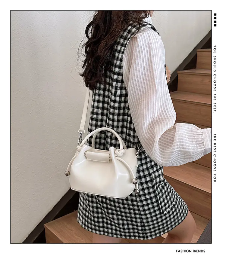 White Pleated Handbag with Crossbody Strap for Women — feature 3