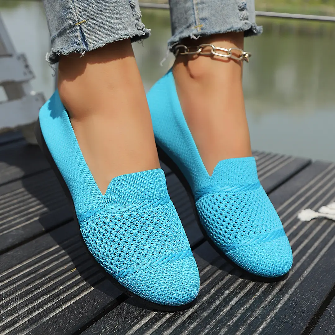 Women's Fashion Large Size Flats 2025 New Knitted Breathable Low-Cut Slip-On Breathable Shallow Mouth Bean Shoes — feature 12