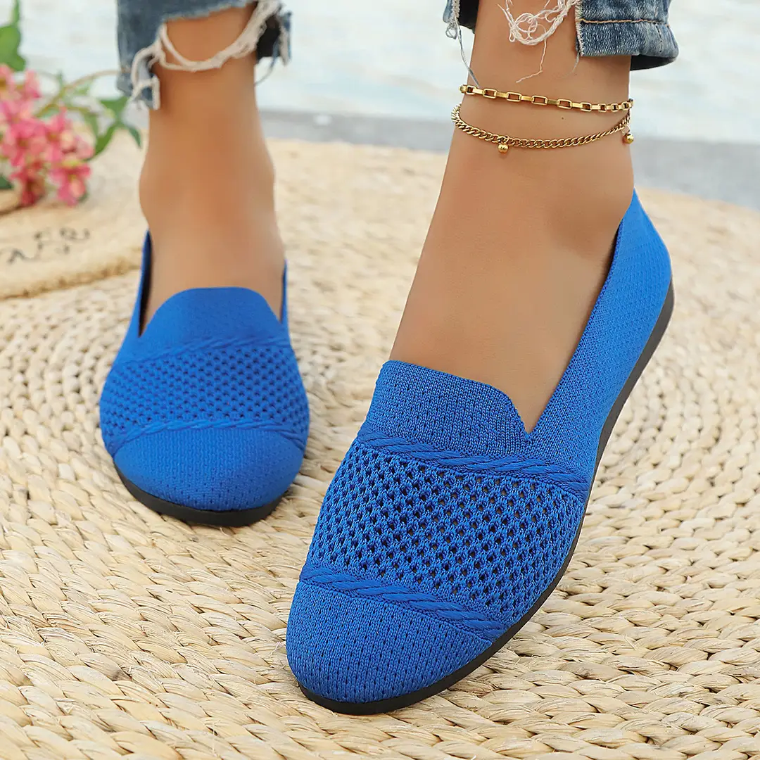 Women's Fashion Large Size Flats 2025 New Knitted Breathable Low-Cut Slip-On Breathable Shallow Mouth Bean Shoes — feature 32
