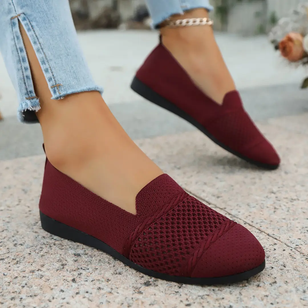 Women's Fashion Large Size Flats 2025 New Knitted Breathable Low-Cut Slip-On Breathable Shallow Mouth Bean Shoes — feature 37