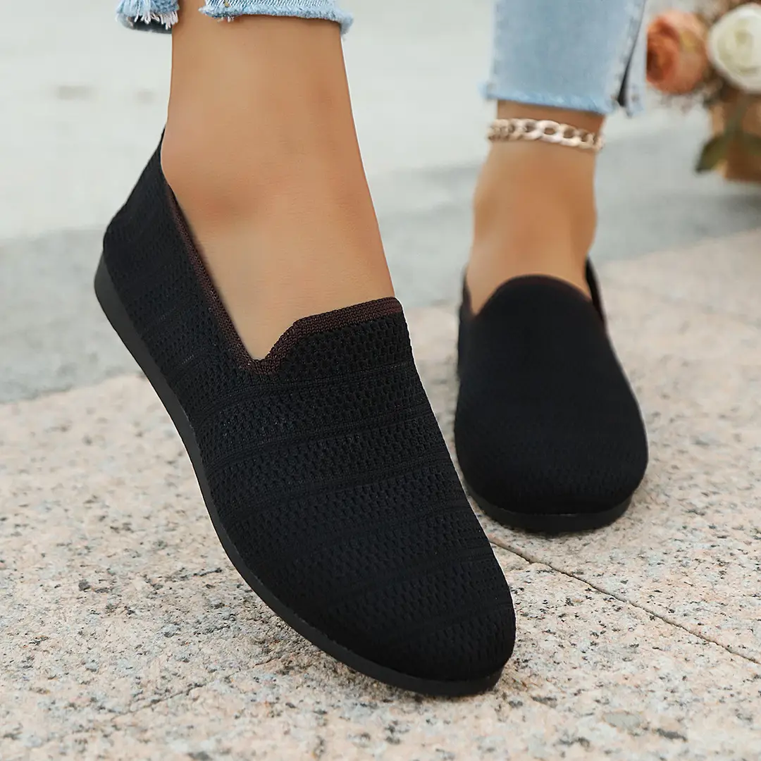 Women's Fashion Large Size Flats 2025 New Knitted Breathable Low-Cut Slip-On Breathable Shallow Mouth Bean Shoes — feature 45