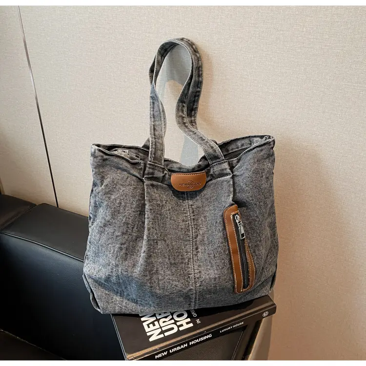 Retro Wash Denim Crossbody Bag Large Capacity — feature 12