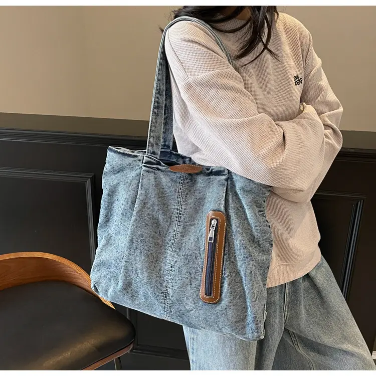 Retro Wash Denim Crossbody Bag Large Capacity — feature 15