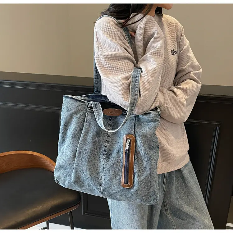 Retro Wash Denim Crossbody Bag Large Capacity — feature 16