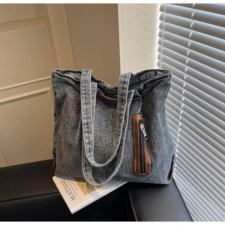 Retro Wash Denim Crossbody Bag Large Capacity — feature 28