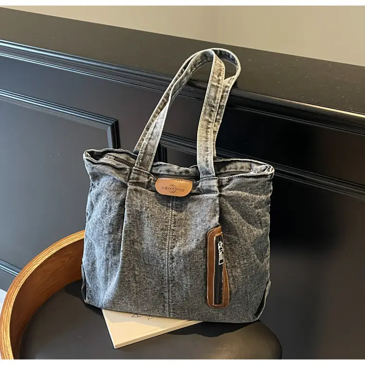 Retro Wash Denim Crossbody Bag Large Capacity — feature 31