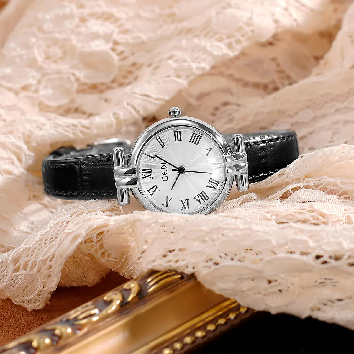Goldie Women's Quartz Leather Watch with Roman Dial - Image 6