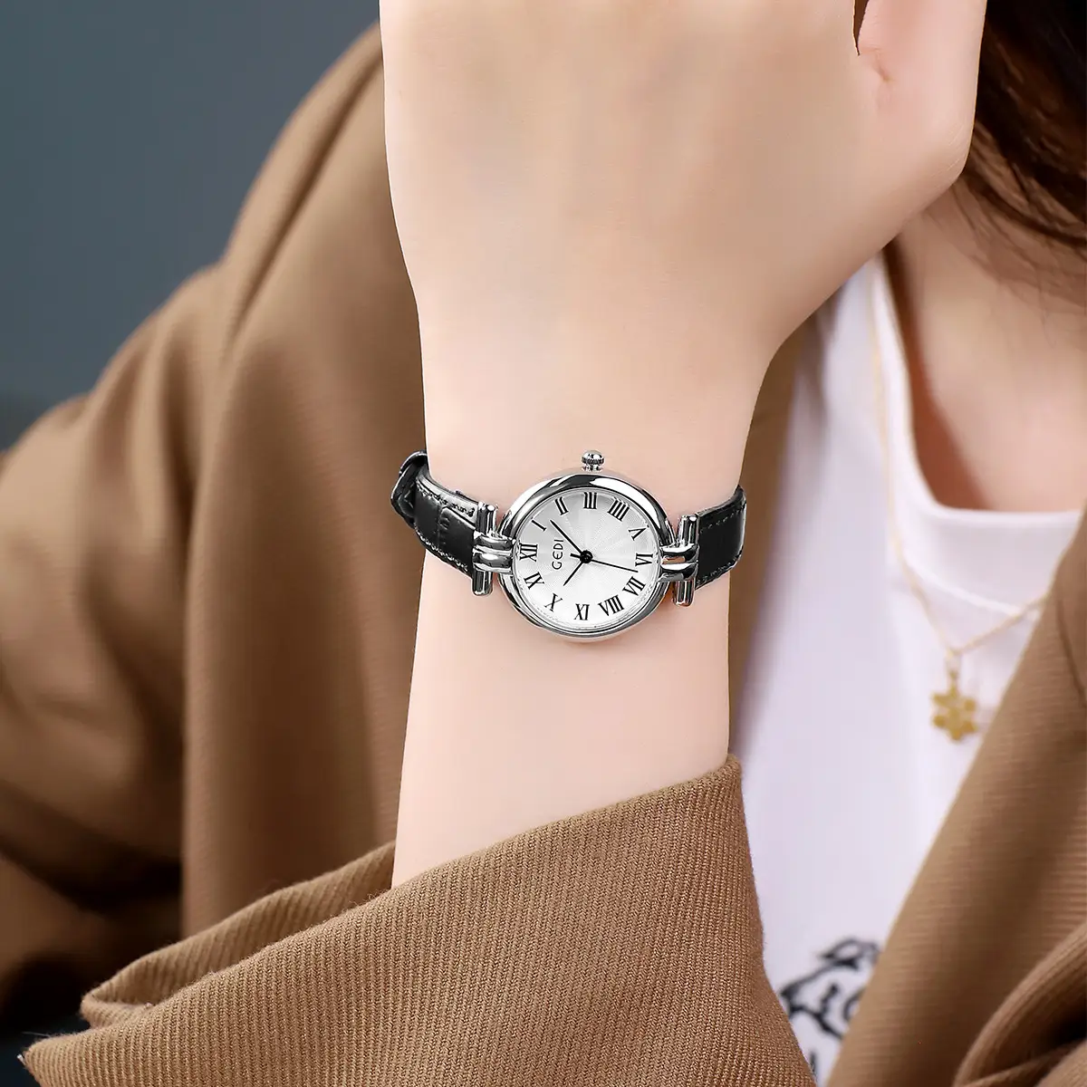 Goldie Women's Quartz Leather Watch with Roman Dial - Image 7