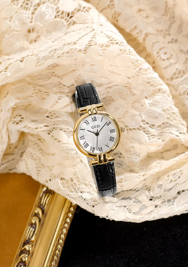 Goldie Women's Quartz Leather Watch with Roman Dial — feature 10