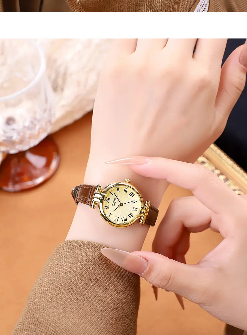 Goldie Women's Quartz Leather Watch with Roman Dial — feature 12