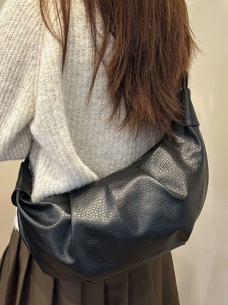 2025 Korean Style Black Pleated Shoulder Bag - Image 6