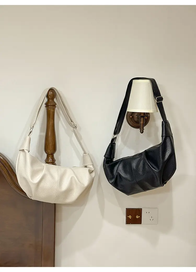 2025 Korean Style Black Pleated Shoulder Bag — feature 11