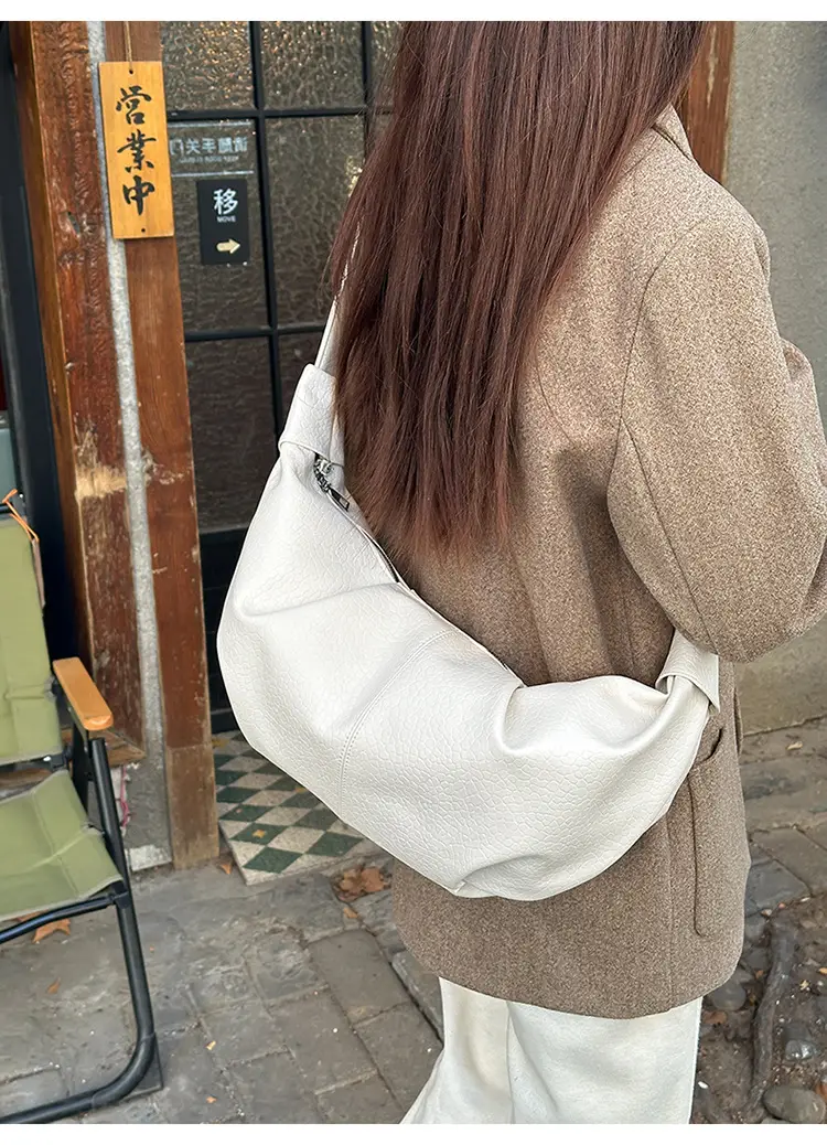 2025 Korean Style Black Pleated Shoulder Bag — feature 23