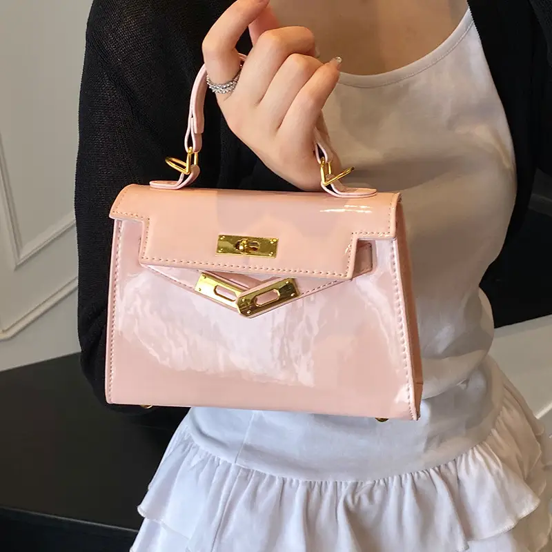 Women's Cream Leather Handbag Set with Lock Buckle 2026 - Image 14