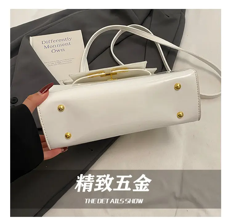 Women's Cream Leather Handbag Set with Lock Buckle 2026 — feature 11