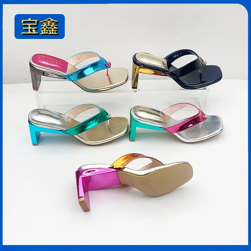 Cross-Border 2025 Foreign Trade Summer European and American Style Thong Sandals Square Toe Large Size Chunky High Heel Slippers European and American Style New Model